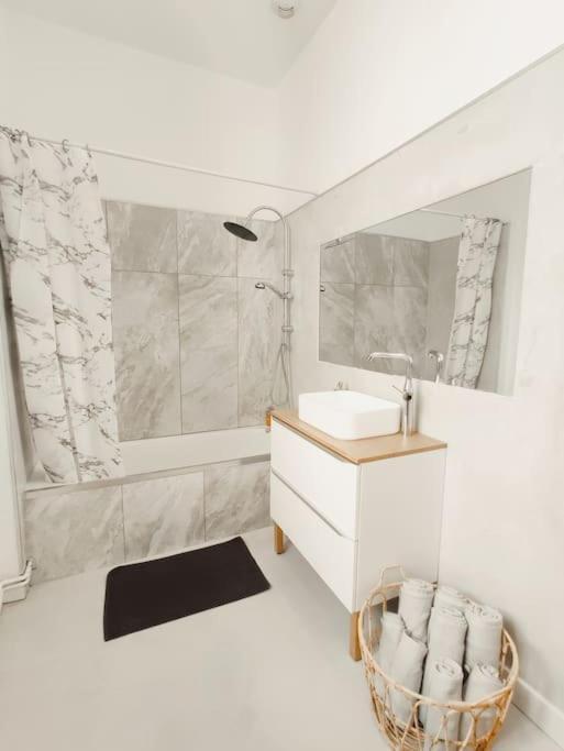 Appartement Carcassonnais Avec Parking Каркассон Экстерьер фото